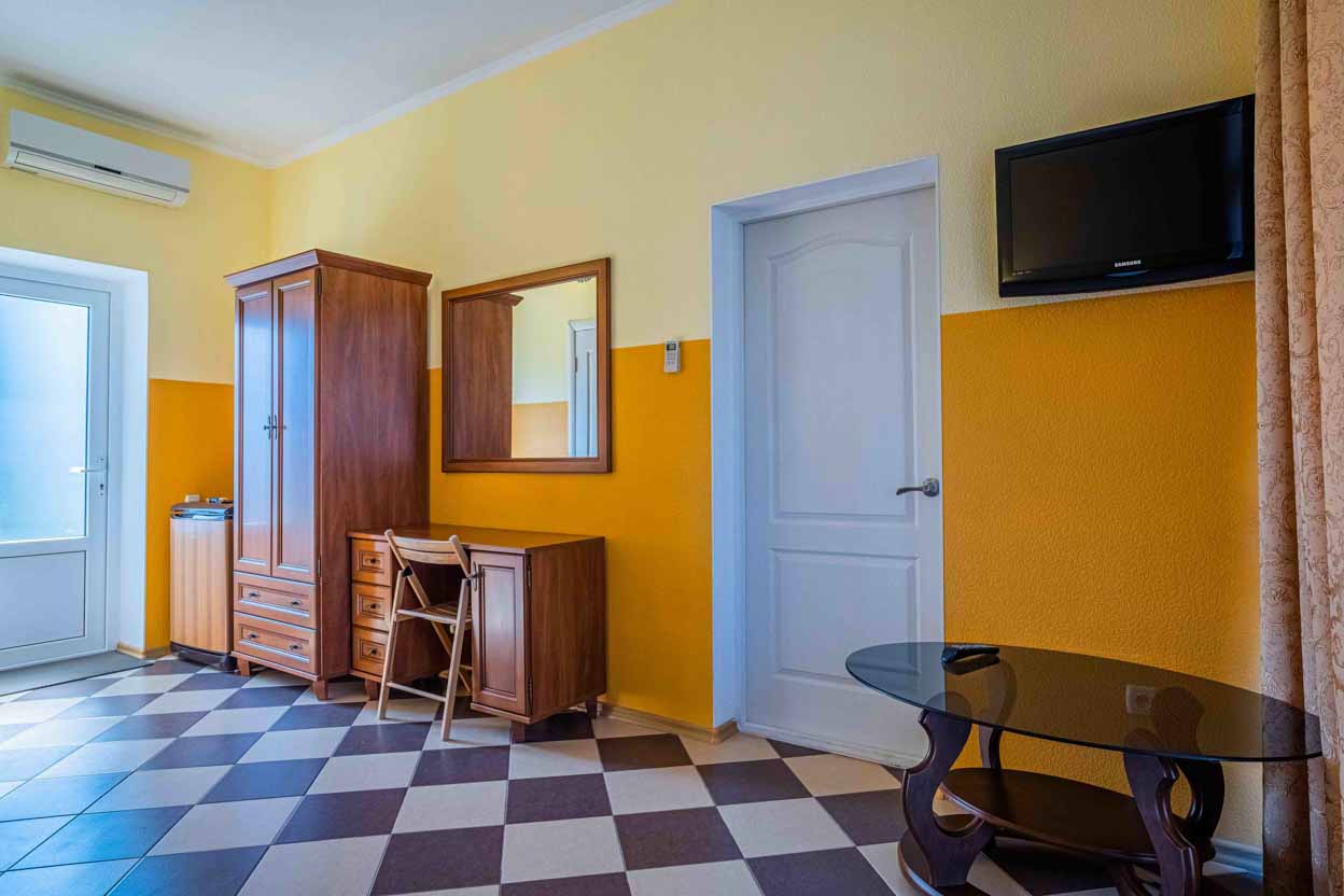 hotel%2013